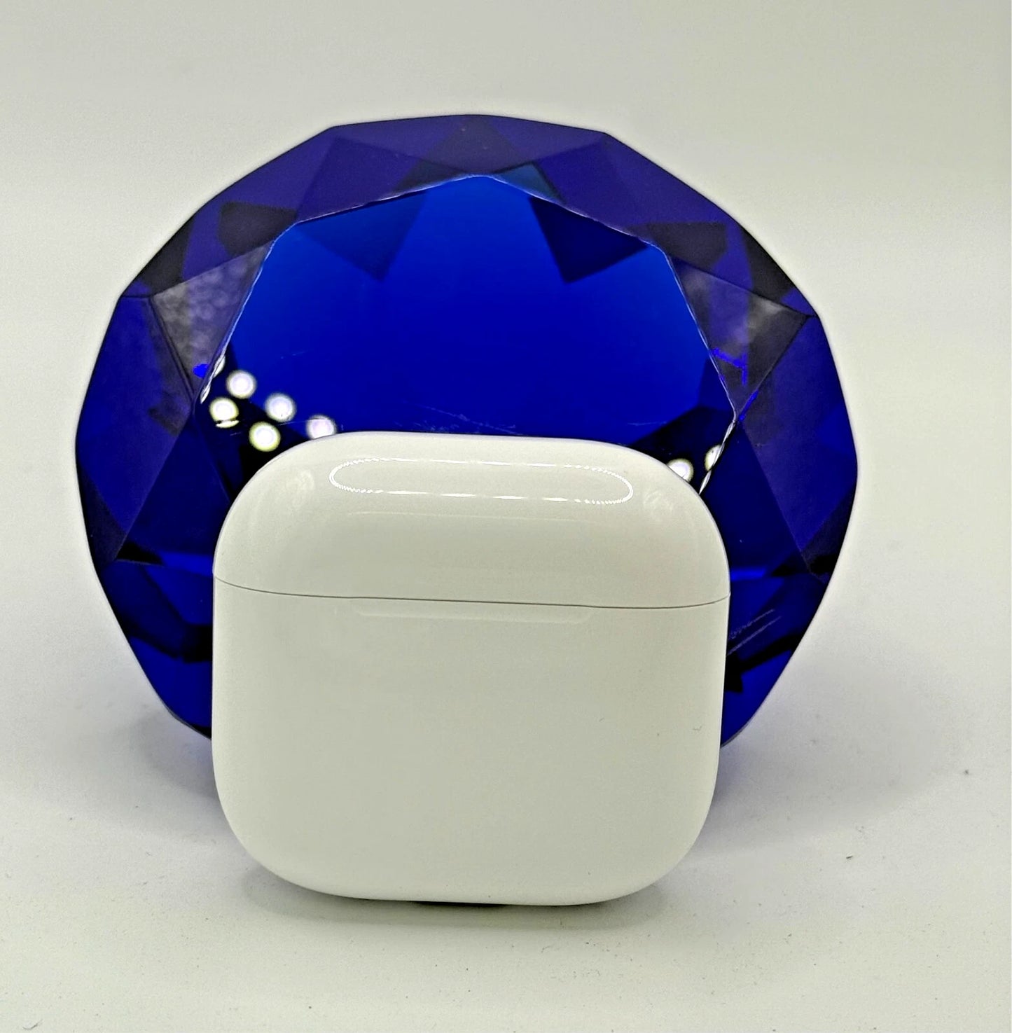 Apple AirPods 4th Generation With Active Noise Cancellation New/NO BOX