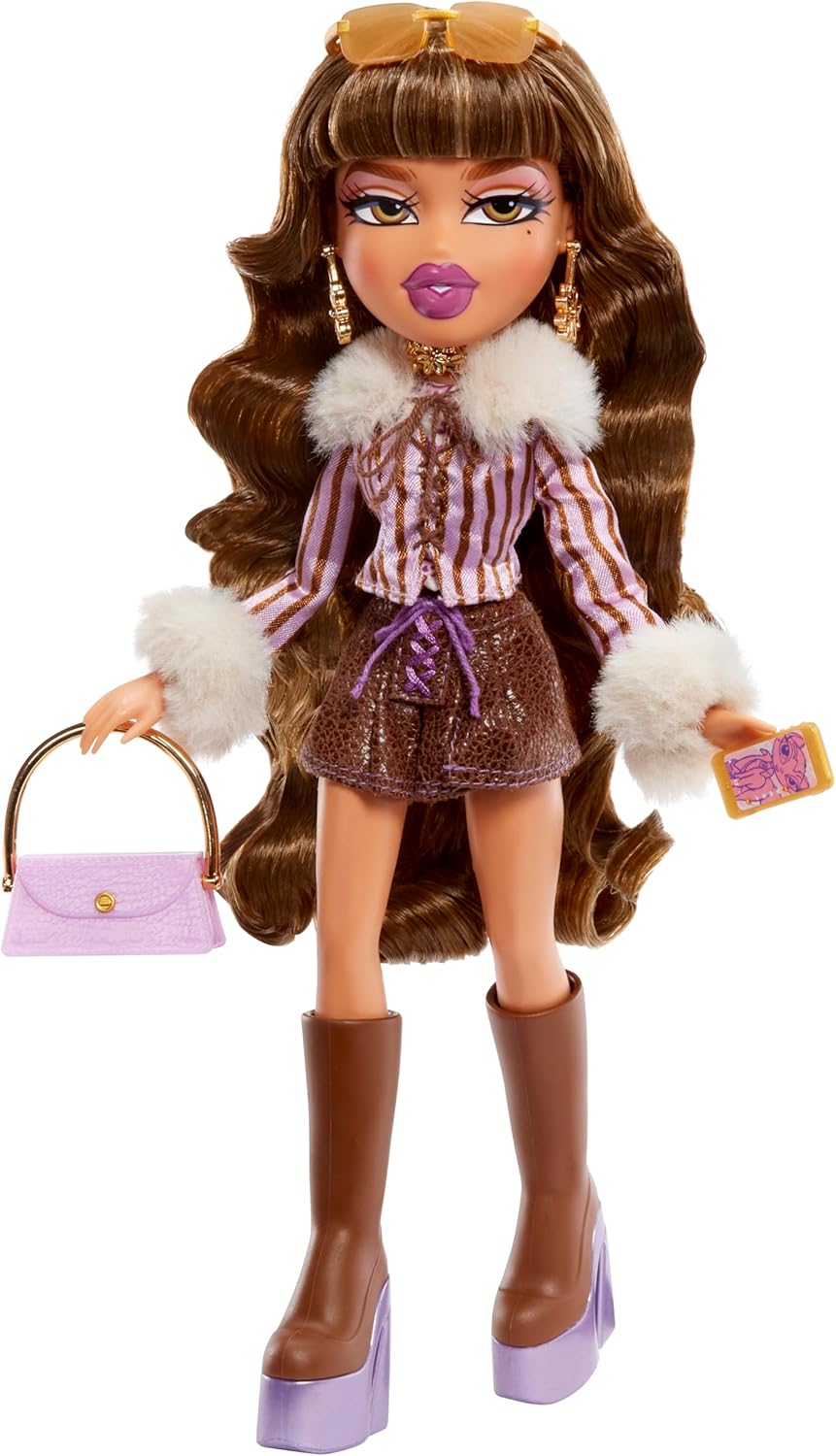 Bratz Alwayz Bratz Fashion Doll - Cloe - with 10 Accessories and Poster  Great for Ages 6 and Older
