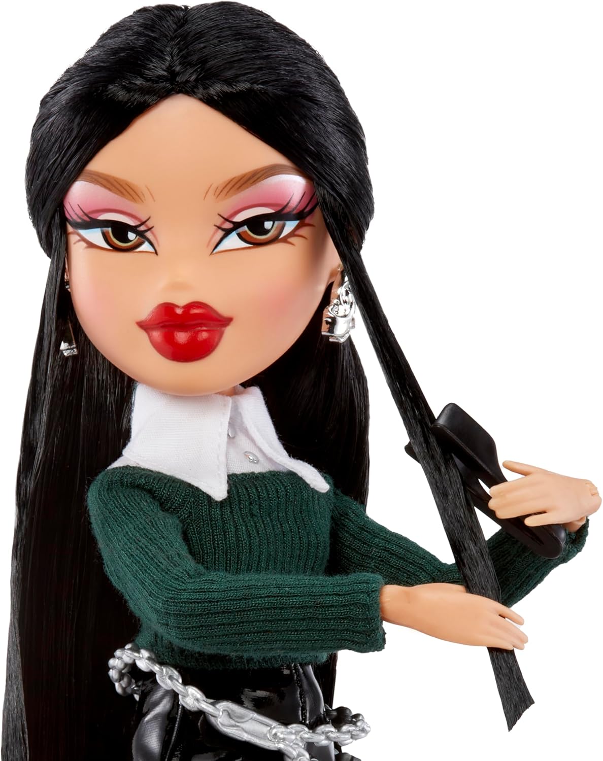 Bratz Alwayz Bratz Fashion Doll - Cloe - with 10 Accessories and Poster  Great for Ages 6 and Older
